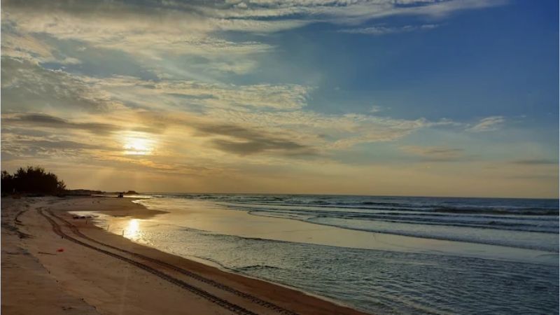 bãi tắm đẹp ở hồ tràm