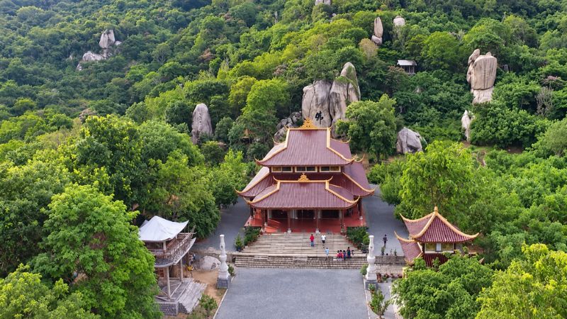 chùa khỉ ở vũng tàu